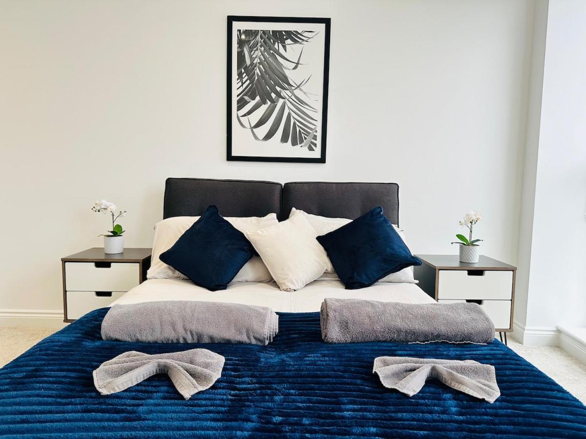 Spacious Close To Major Station Appartamento *